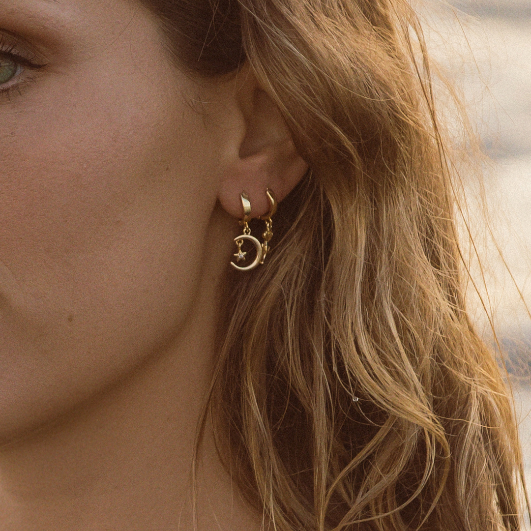 North Star Huggie Earring (Each)